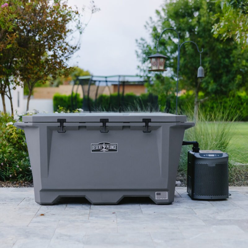 The Wide Grizzly 450 Cold Plunge Tub - 1/4 Horsepower, Stealth Gray